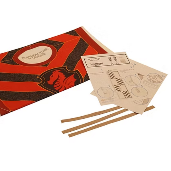 Jouet en bois à construire MANUFACTURE EN FAMILLE Le tabard de chevalier (dragon) DIY