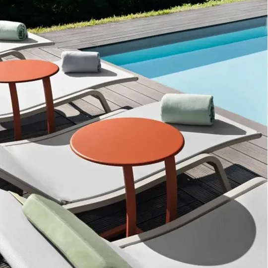 Table basse déportée ronde FERMOB Alizé 48cm en métal - 25 coloris