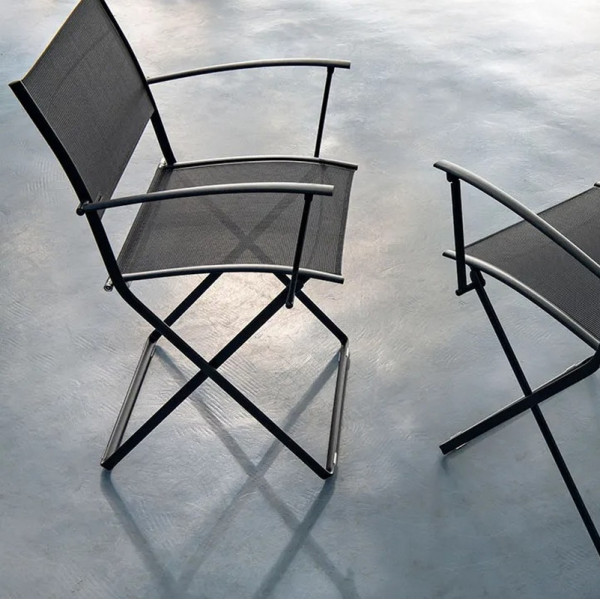 Fauteuil pliant avec accoudoirs bridge FERMOB Plein air en métal - 9 coloris