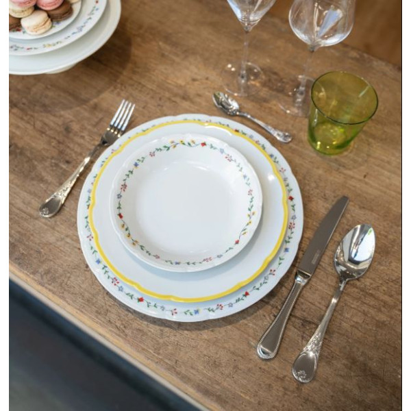 Assiette de présentation GUY DEGRENNE Réminiscence fleurie en porcelaine blanche 29.5cm
