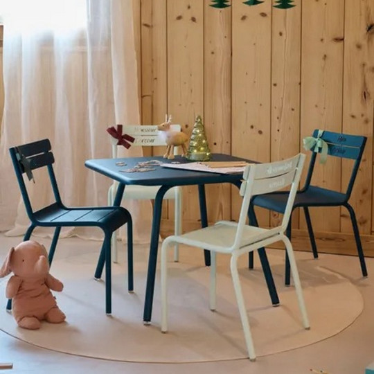 Chaise pour enfant FERMOB Luxembourg Kid en métal - 25 coloris