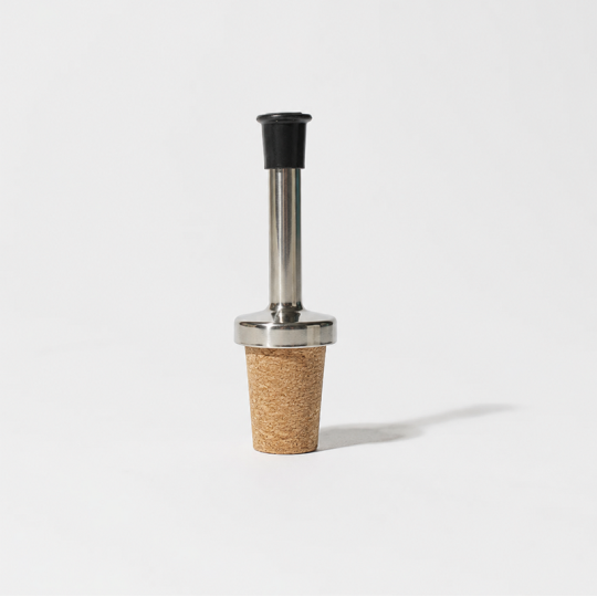 Accessoire bec verseur MANUFACTURE DE DIGOIN en inox et liège pour cruchon