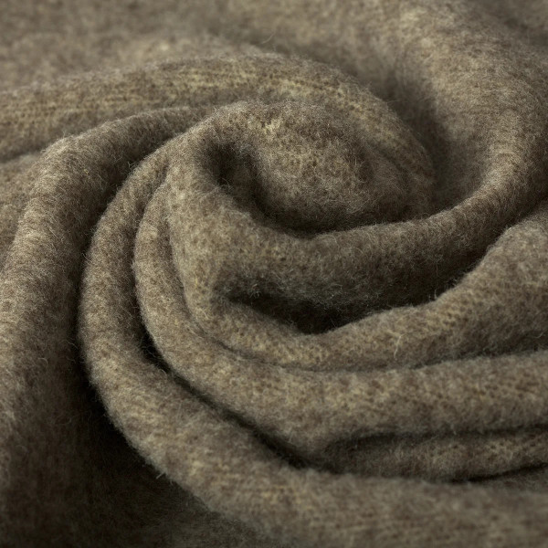 Plaid MIDIPY Rhune gris en haute laine française 120x180cm - 4 coloris