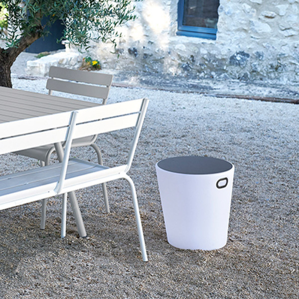 Tabouret lumineux FERMOB INOUI Bluetooth - 5 coloris