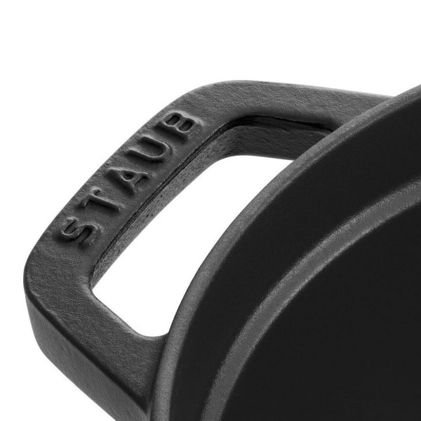 Cocotte en fonte STAUB ovale 41cm coloris noir mat