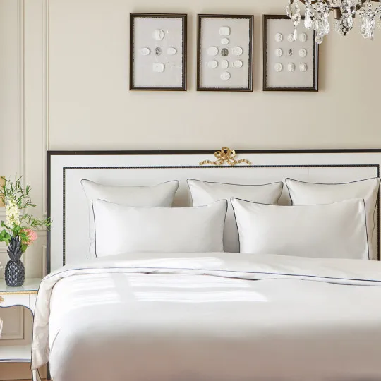 Parure de lit Suite grand luxe bleu Garnier Thiebaut