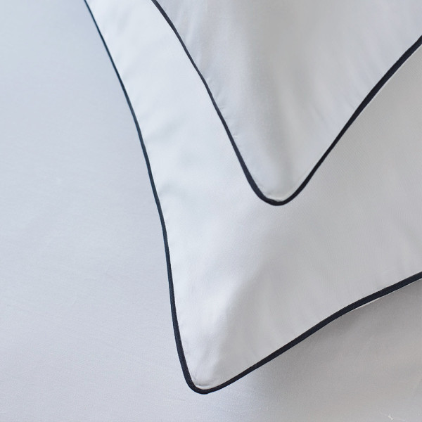 Parure de lit Suite grand luxe bleu Garnier Thiebaut