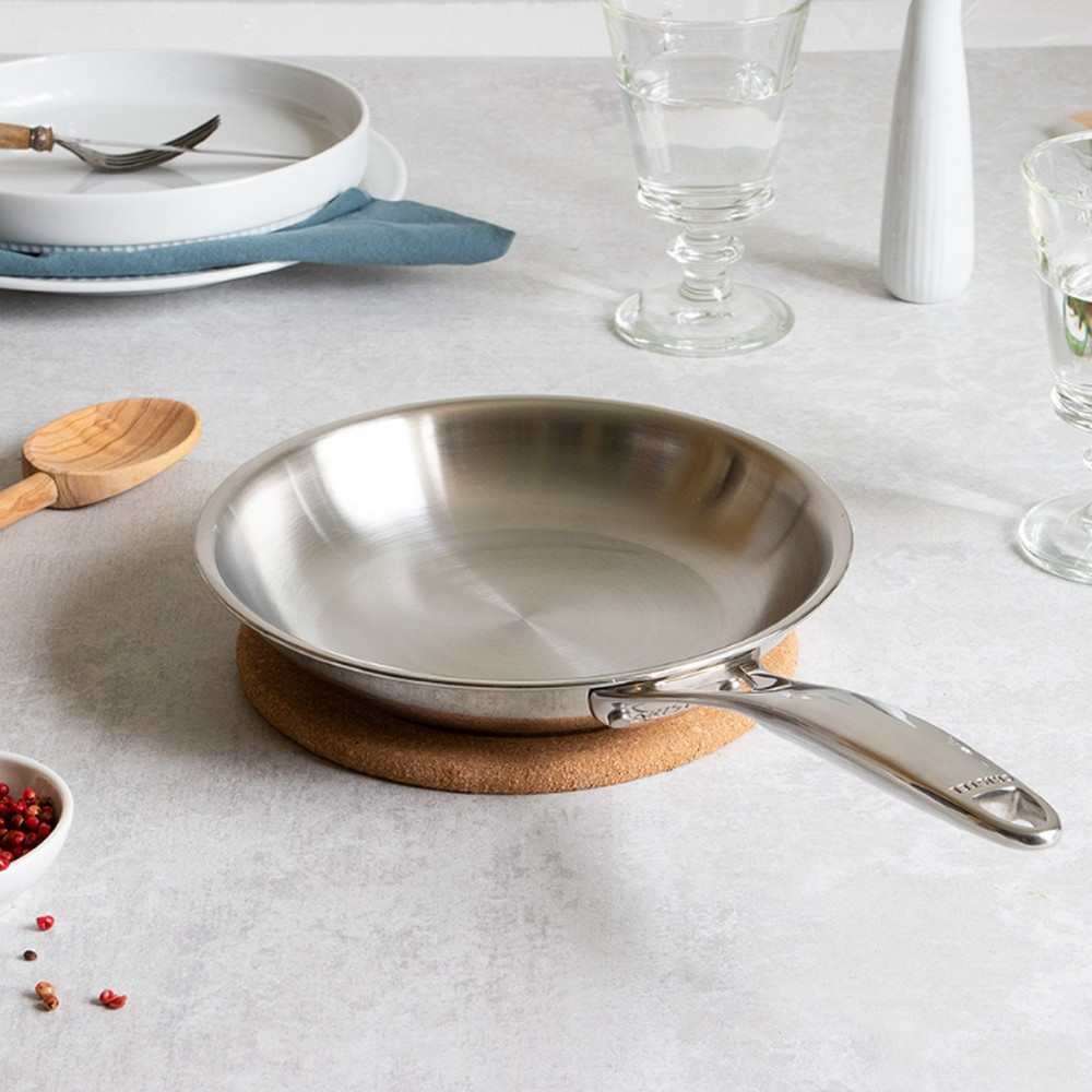 Poêle Basse CRISTEL Castel Pro En Inox - 5 Tailles