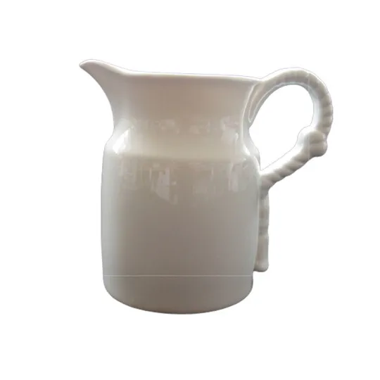 Pichet Passementerie porcelaine Jacques Pergay