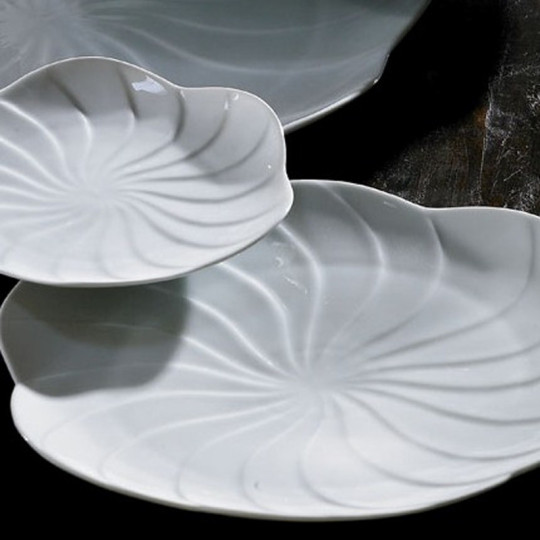 6 assiettes Pétale porcelaine Jacques Pergay - 2 tailles