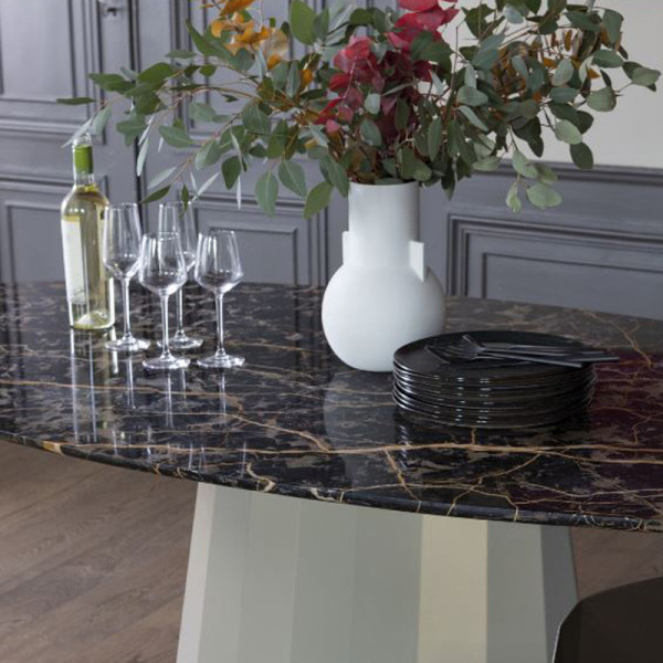 Table à manger Ankara marbre ovale Matière Grise - 39 coloris