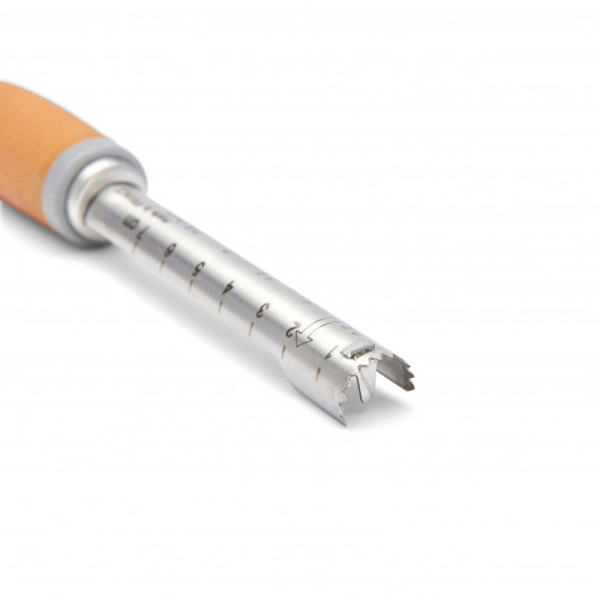 Extracteur manuel Corer en inox De Buyer - 3 tailles 3 coloris