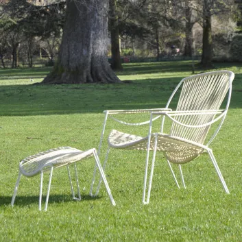 Ensemble fauteuil et repose-pieds Oniriqua Boqa - 28 coloris structure noire ou blanche