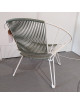 Fauteuil Coba Boqa vert olive et piètement blanc
