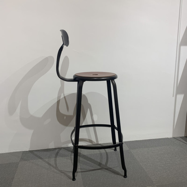 Chaise haute Nicolle métal H75 avec galette cuir lisse fauve