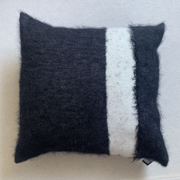 Coussin Faro Pôdevache mohair carré 45x45cm