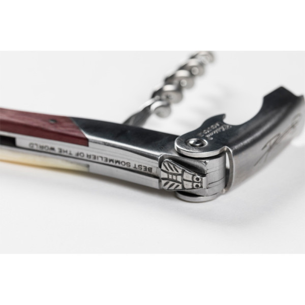 Couteau sommelier CHATEAU LAGUIOLE Collection Meilleur Sommelier du Monde Raimonds Tomsons