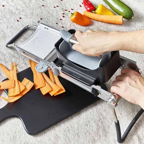 Accessoire poussoir extra-long DE BUYER pour mandoline Révolution