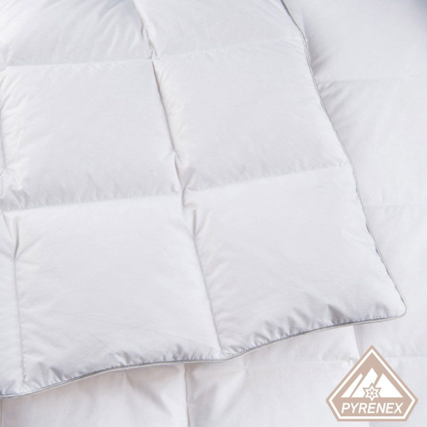 Couette Helsinki Pyrenex chaude 300g/m2 canard Legend 1859 - 6 tailles