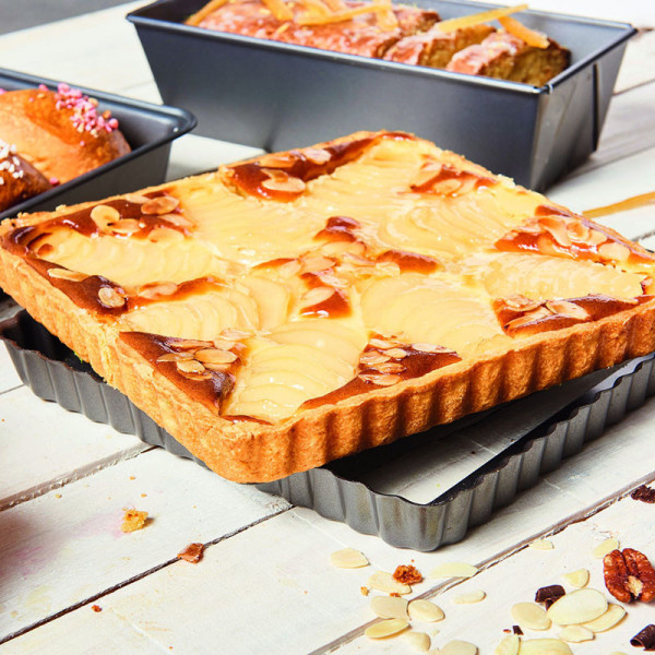 Moule à tarte carré DE BUYER fond amovible en acier antiadhésif - 2 tailles