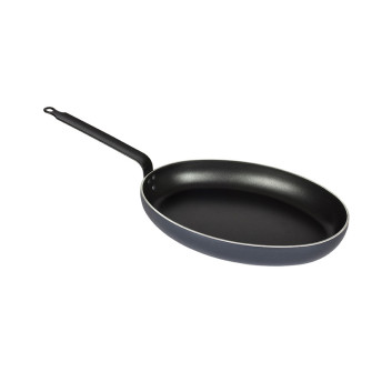 Poêle ovale antiadhérente MATFER Chef en aluminium - 2 tailles