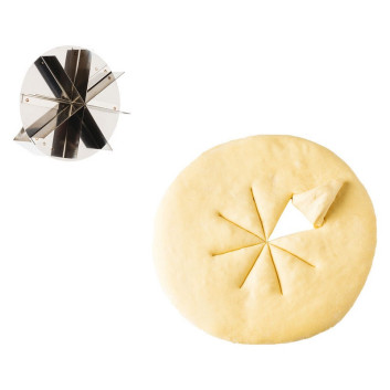Découpoir MATFER brioche couronne en inox 11x7.7cm