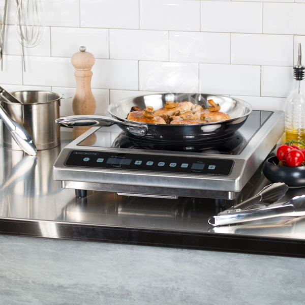 Poêle basse CRISTEL Castel Pro en inox - 5 tailles