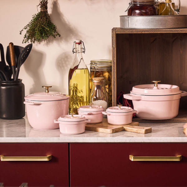 Cocotte à riz Gohan STAUB Sorbet rose en fonte 16cm