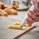 Tapis de cuisson ajouré DE BUYER Airmat spécial choux antiadhésif en silicone