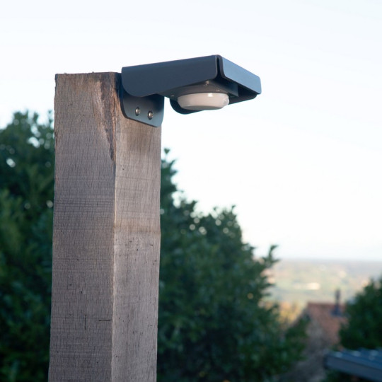 Applique CHABANNE Eclairage solaire ROC 158 30-200lumens détecteur de présence - 2 coloris