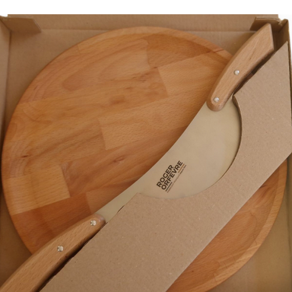 Boite à pizza ROGER ORFEVRE planche et pizza-rocket