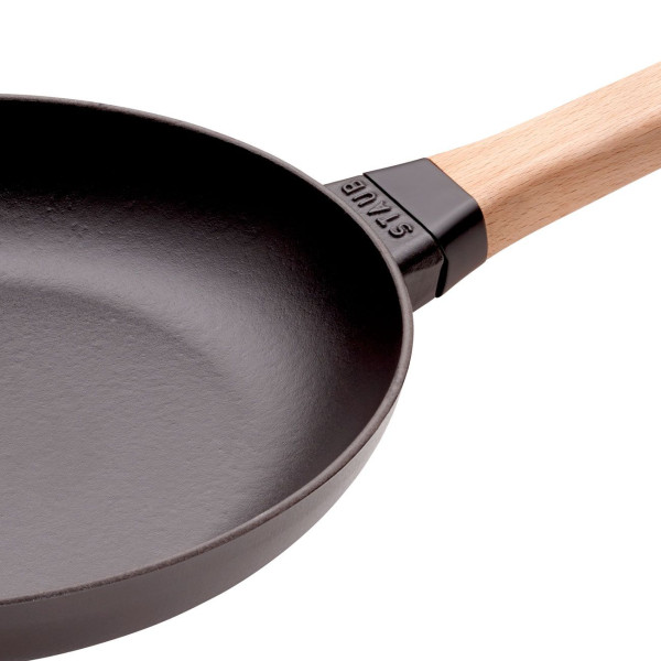 Poêle fonte Staub manche bois - 4 dimensions