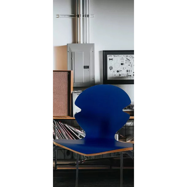 Chaise "Distinguée" - PIKO Édition