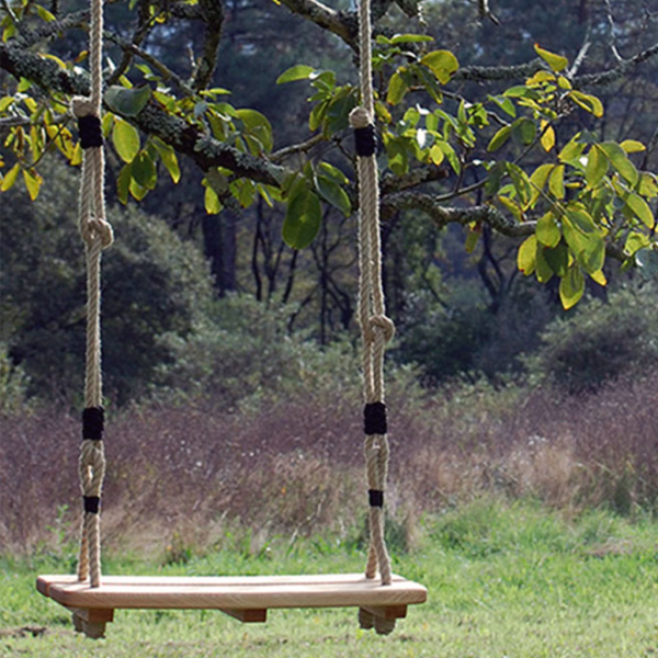 Balançoire de jardin Ladivine Jardine en bois de frêne