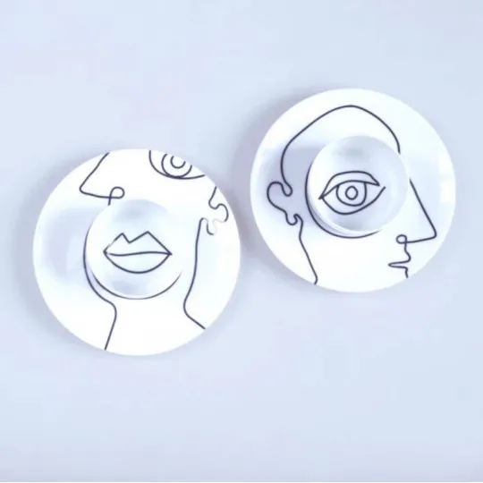 Duo de tasses et soucoupes EXTRANORM Opinion Duo design Patrick Knoch en porcelaine de Limoges