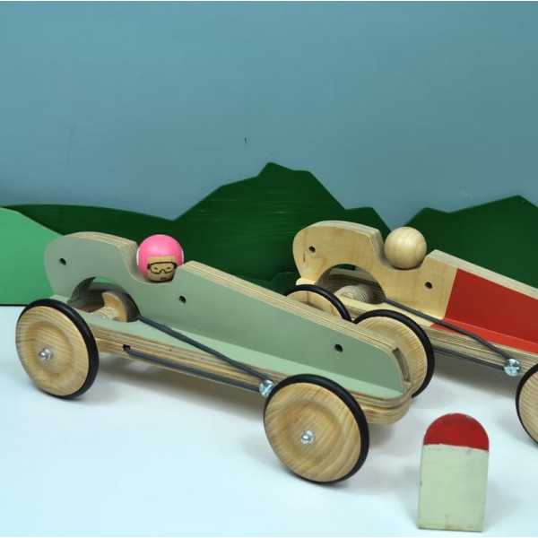 Voiture à élastique MANUFACTURE EN FAMILLE La voiture d'Ettore Diy à fabriquer