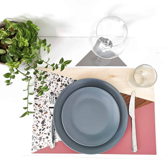 Set de table avec sous-verre LEEWALIA Market bois ou terrazzo - 2 modèles