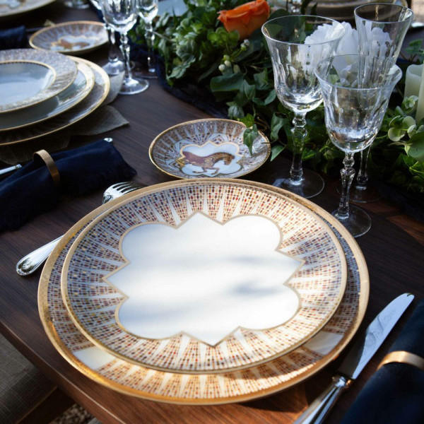 Assiette à dessert HAVILAND Cavalier Royal en porcelaine 22.5cm