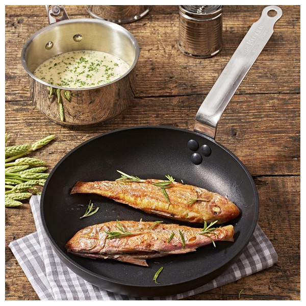 Poêle DE BUYER Choc Intense en aluminium - 4 tailles