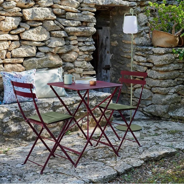 Table à manger FERMOB Bistro 57x57cm en métal - 26 coloris