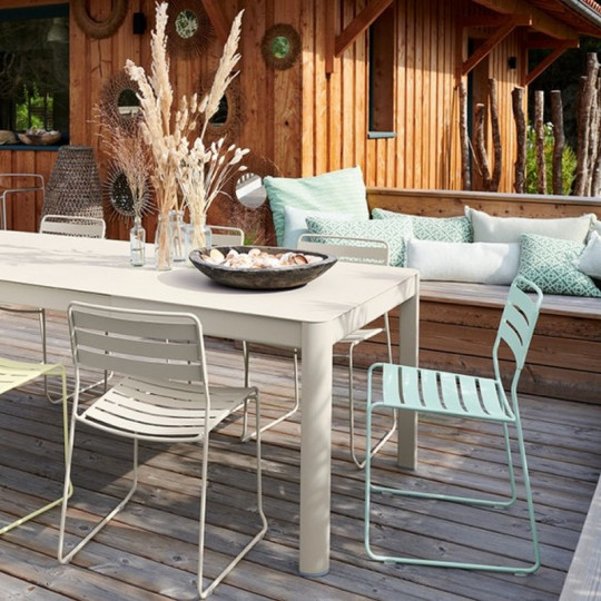 Chaise FERMOB Suprising en métal - 26 coloris