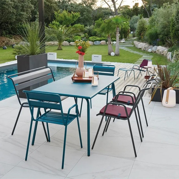 Table à manger FERMOB Monceau 146x80cm en métal - 13 coloris