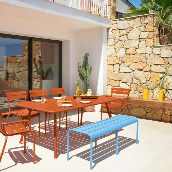 Banc FERMOB Luxembourg 3-4 places en métal - 26 coloris