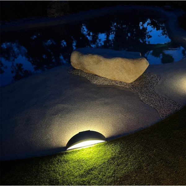 Balise solaire LYX LUMINAIRES Trait de Lune coloris corten