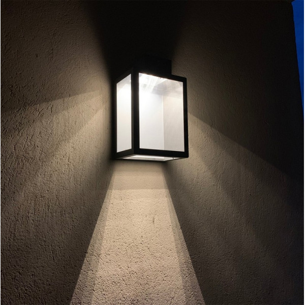 Applique solaire LYX LUMINAIRES APS 030 coloris corten