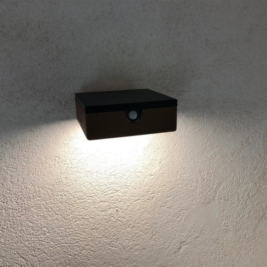 Applique solaire LYX LUMINAIRES APS 010 coloris corten