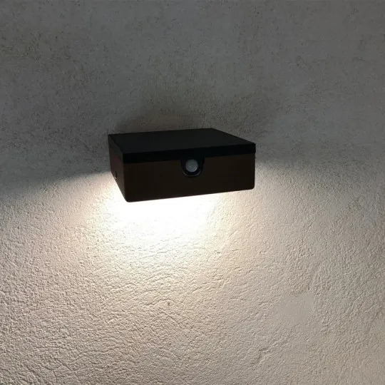 Applique solaire LYX LUMINAIRES APS 010 coloris corten