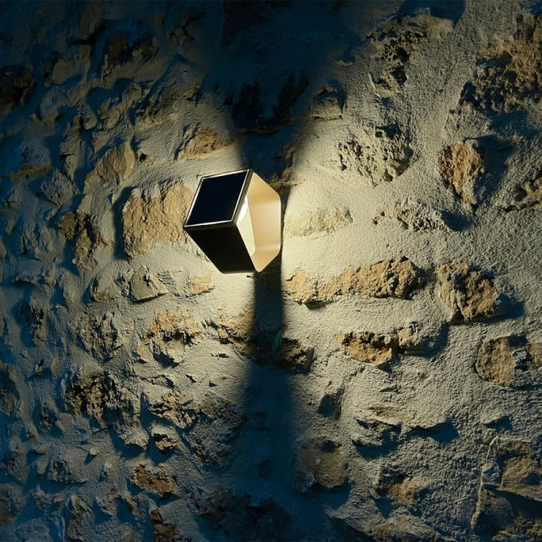 Applique solaire LYX LUMINAIRES Y72 coloris corten