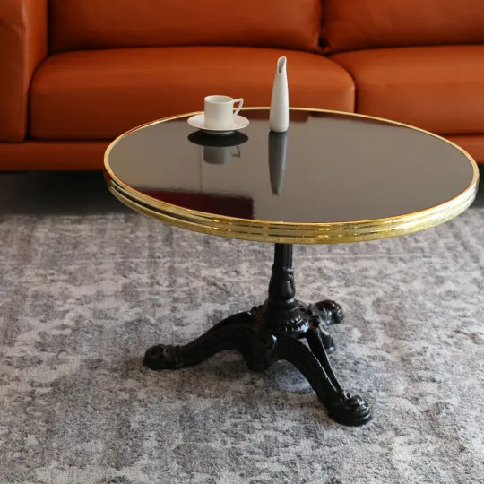 Table basse émaillée Prestigiline - 11 coloris 2 tailles