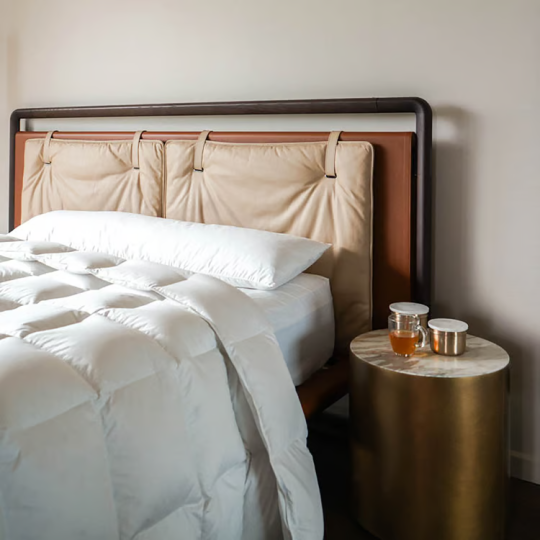 Traversin rectangulaire DROUAULT Tibet ferme 90% plumettes et 10% duvet de canard blanc - 3 tailles